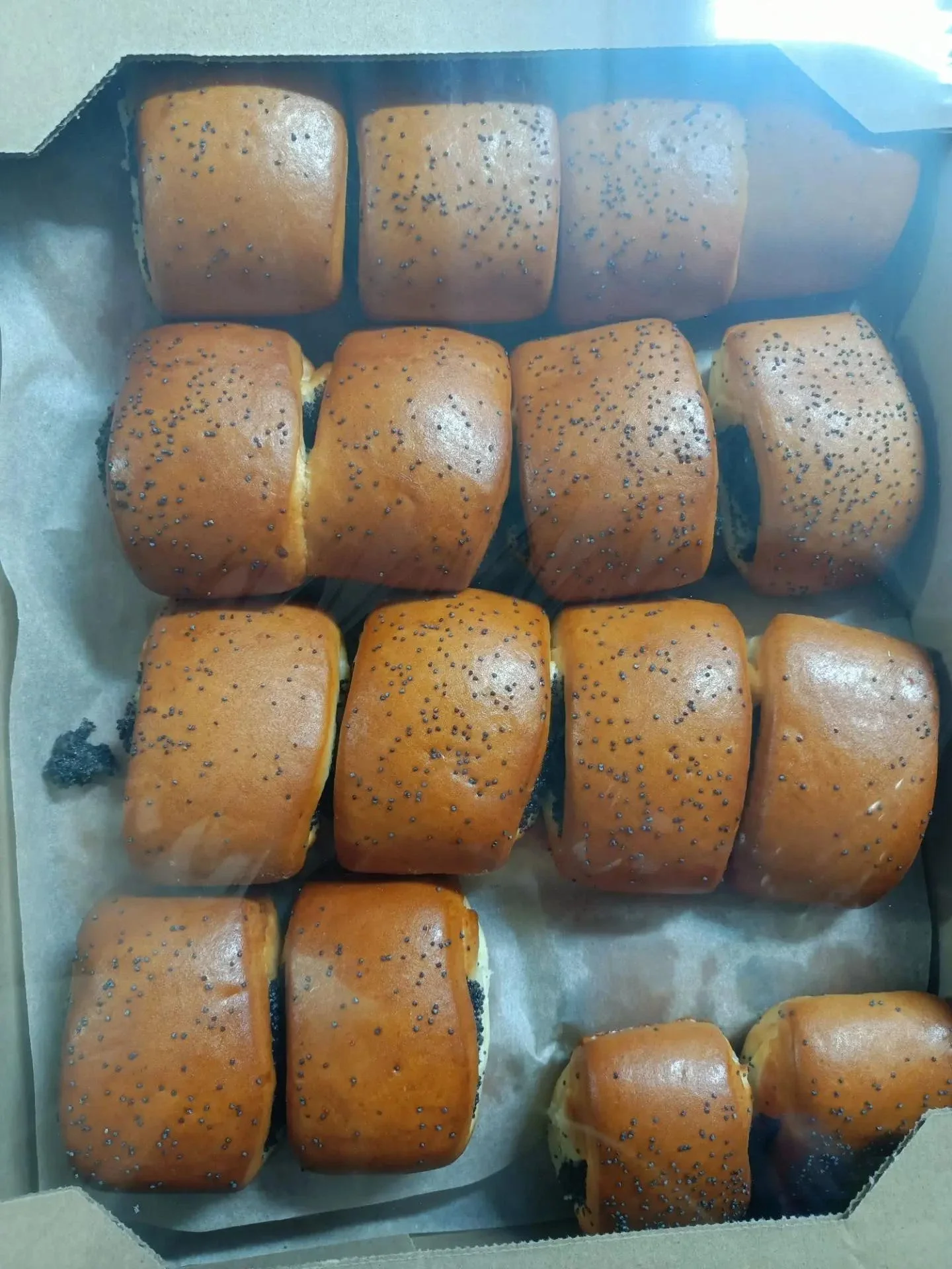 Пирожки мини с творожно-маковой начинкой 1,8 кг